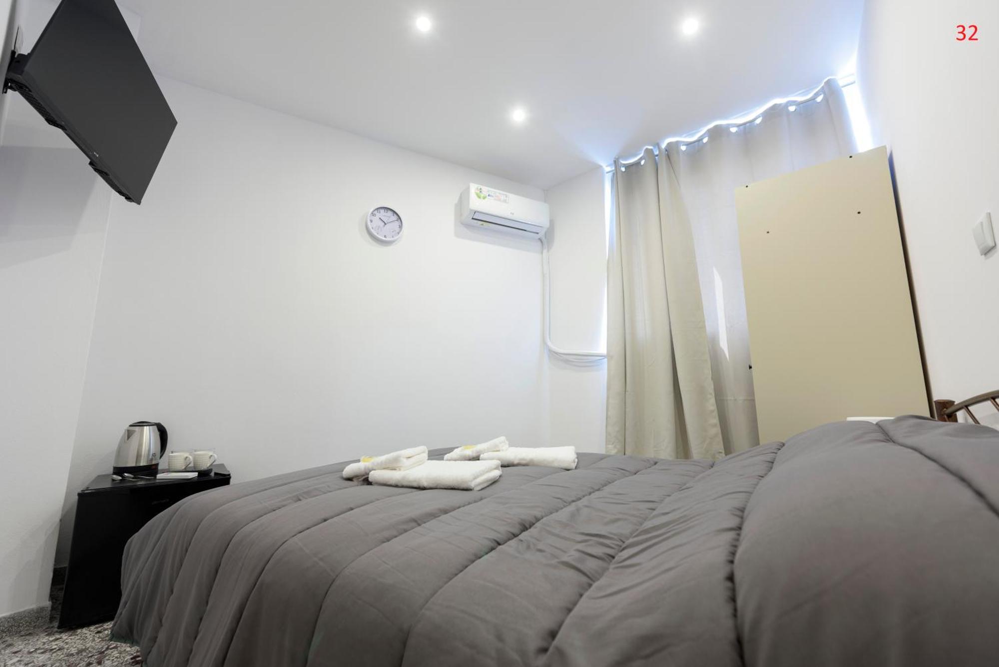 Apartament Liberal Gazi Ateny Zewnętrze zdjęcie
